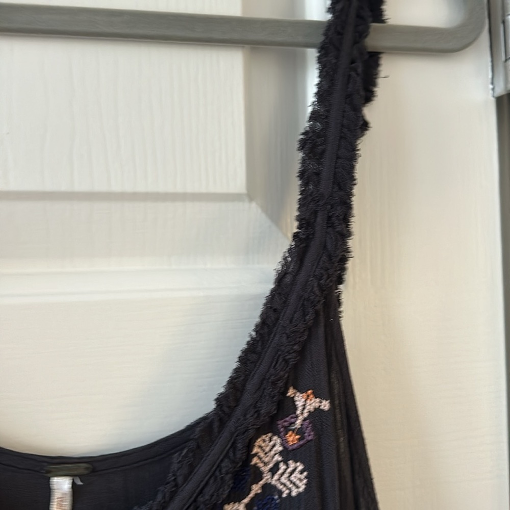 Free People Tank Size M - Picture 3 of 6